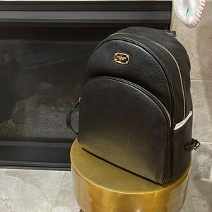 Michael Kors Large Abbey Backpack black leather